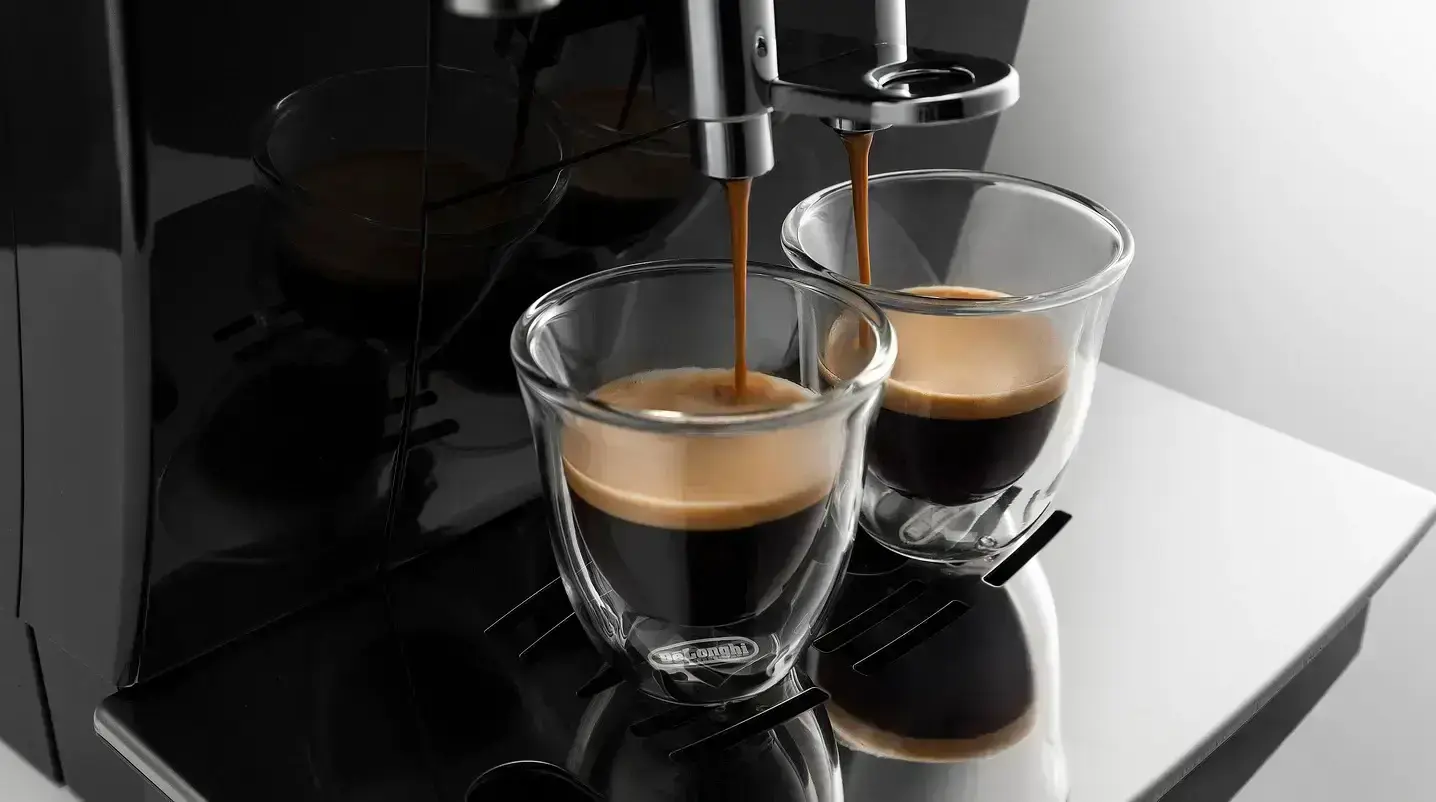 Кофемашина DeLonghi ECAM23.463.B