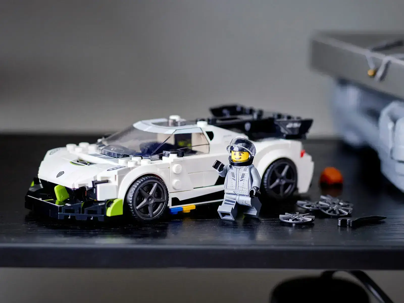 Авто-конструктор LEGO Speed Champions Koenigsegg Jesko (76900)