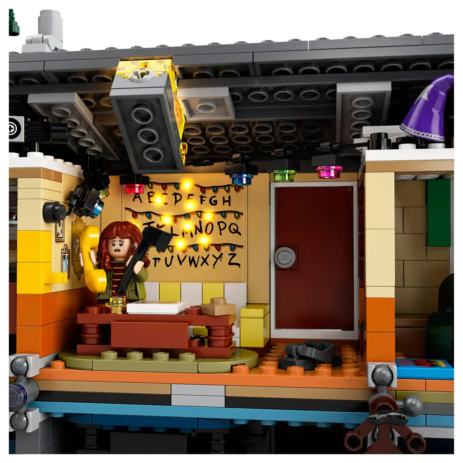 Блочный конструктор LEGO Exclusive Stranger Things «Другая сторона» (75810)