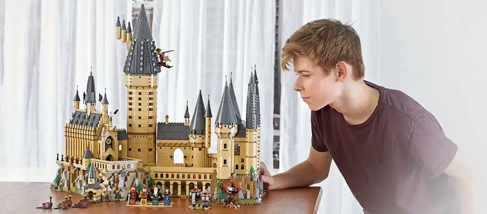Блоковий конструктор LEGO Harry Potter Замок Хогвардс (71043)