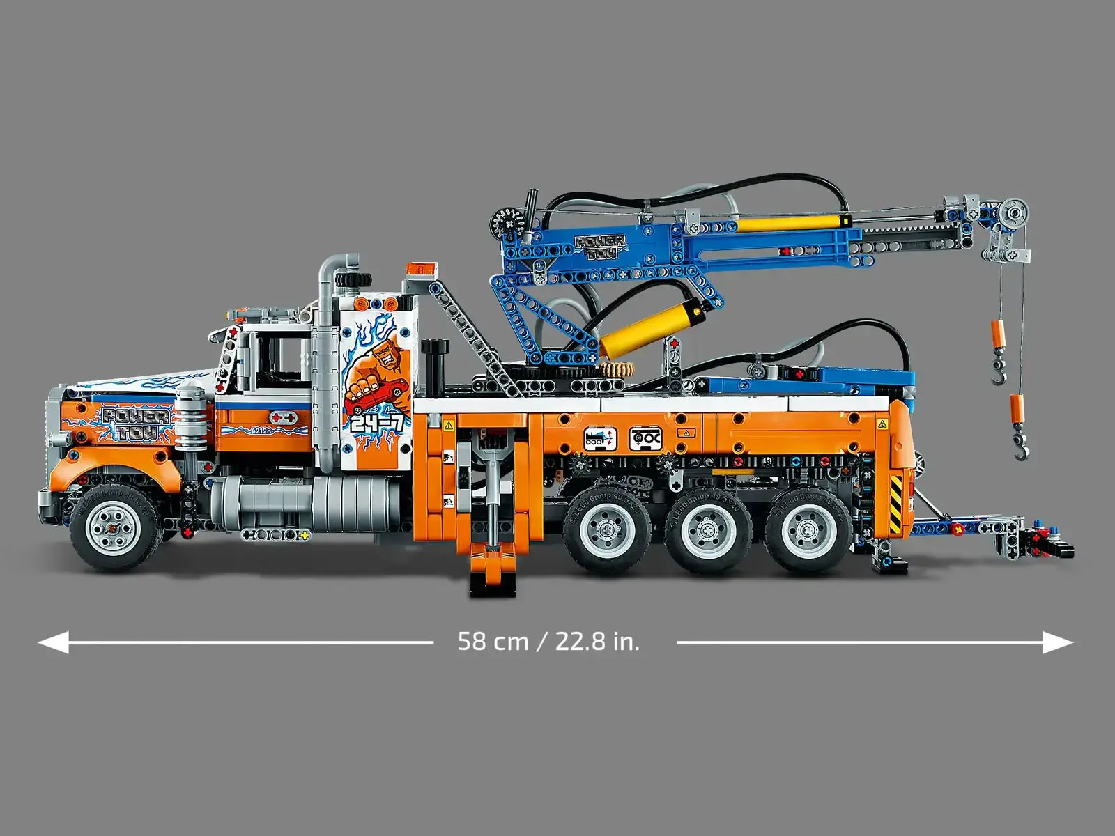 Блоковий конструктор LEGO Technic Вантажний евакуатор (42128)
