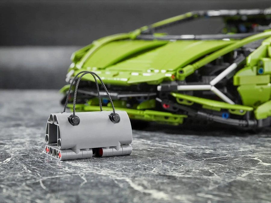 Блоковий конструктор LEGO Technic Lamborghini Sian FKP 37 (42115)