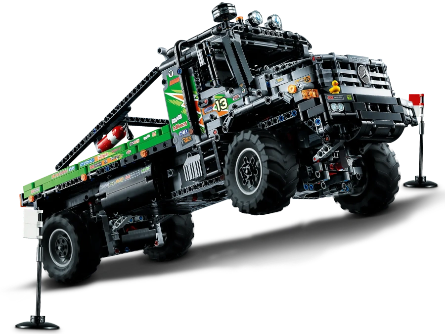 Блоковий конструктор LEGO Mercedes-Benz Zetros (42129)