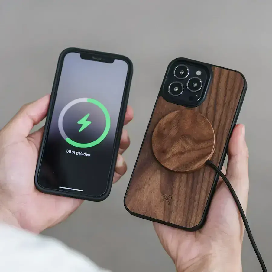 Бездротовий зарядний пристрій MagSafe Woodcessories MagPad для iPhone 13 | 12 (13845)