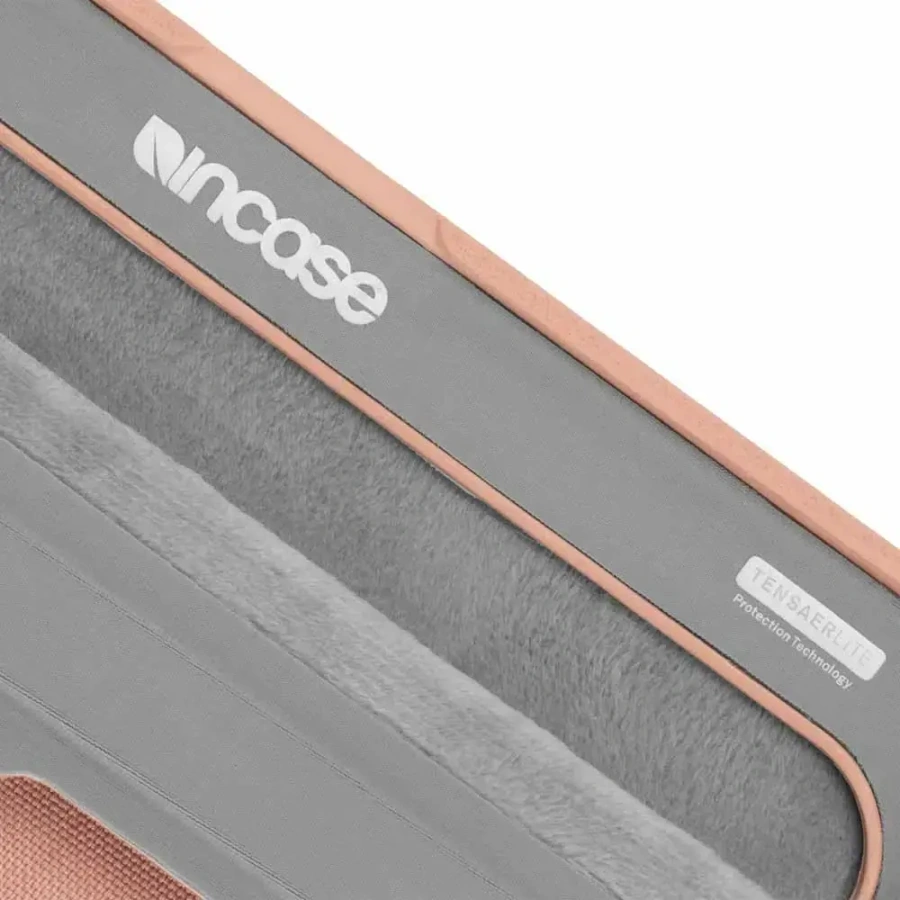 Чехол-папка Incase ICON Sleeve with Woolenex for 13" MacBook Pro - Thunderbolt 3 (USB-C) and 13" MacBook Air with Retina Display - Blush Pink (INMB100366-BLP)