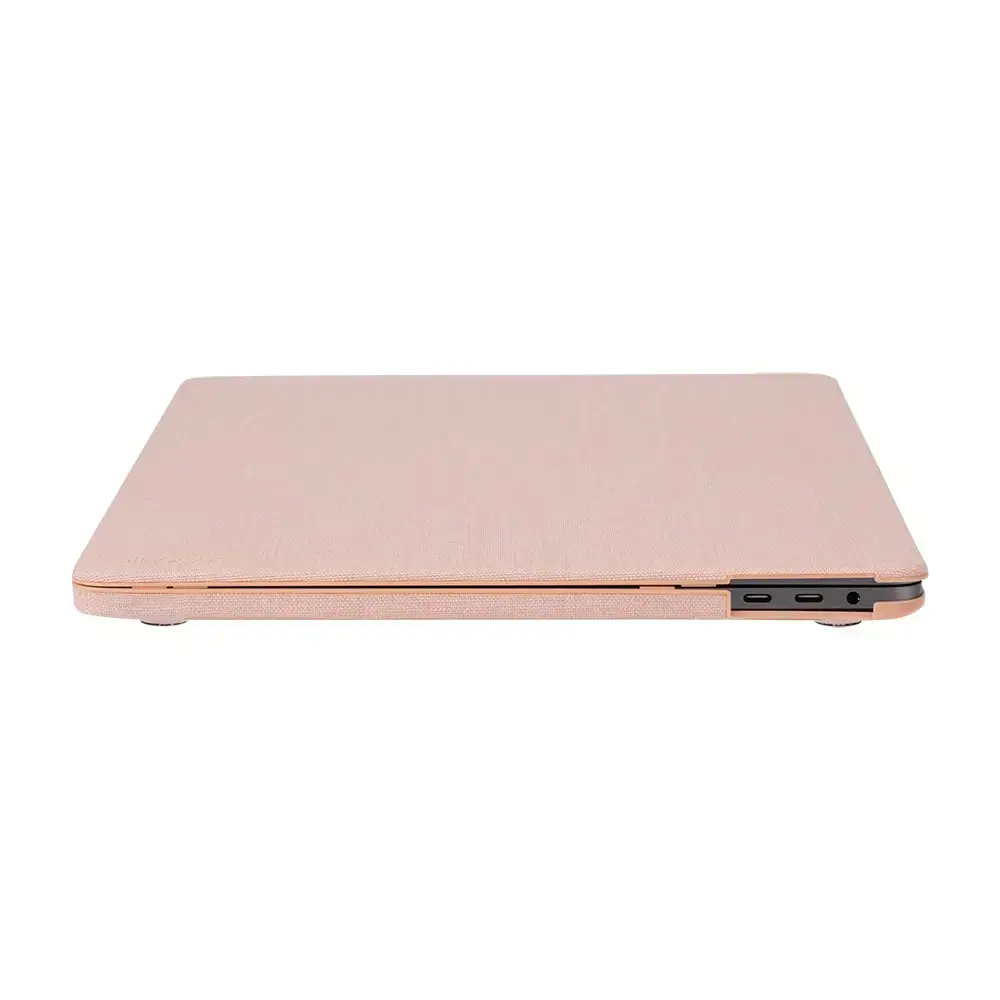 Чехол-накладка Incase Textured Hardshell in Woolenex for MacBook Pro 16" 2019 - Blush Pink (INMB200684-BLP)