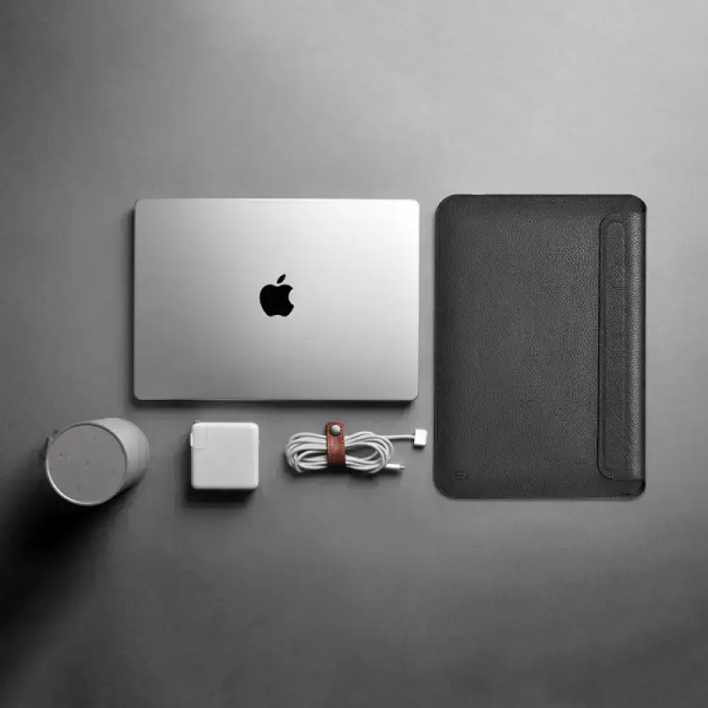 Чехол WIWU Skin Pro Geniunie Leather Sleeve for MacBook Pro 14,2" - Black