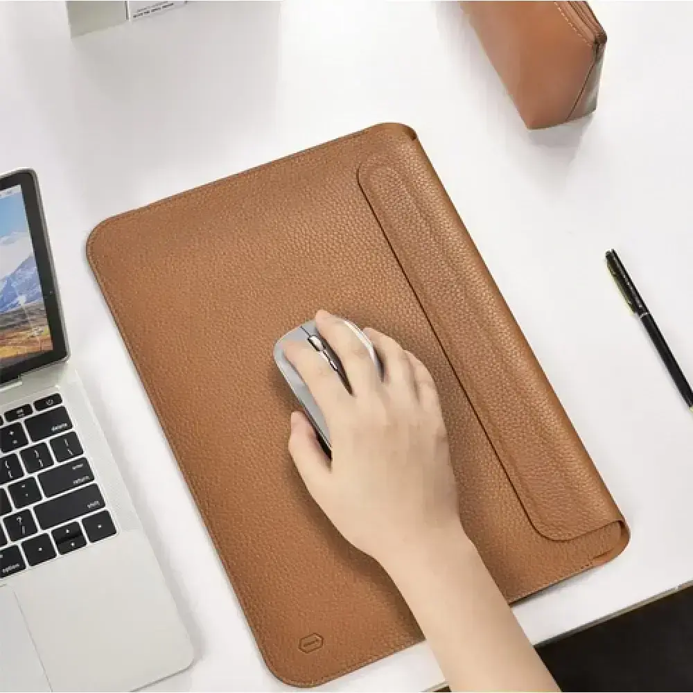 Чохол WIWU Skin Pro Geniunie Leather Sleeve for MacBook Pro 14,2" - Brown