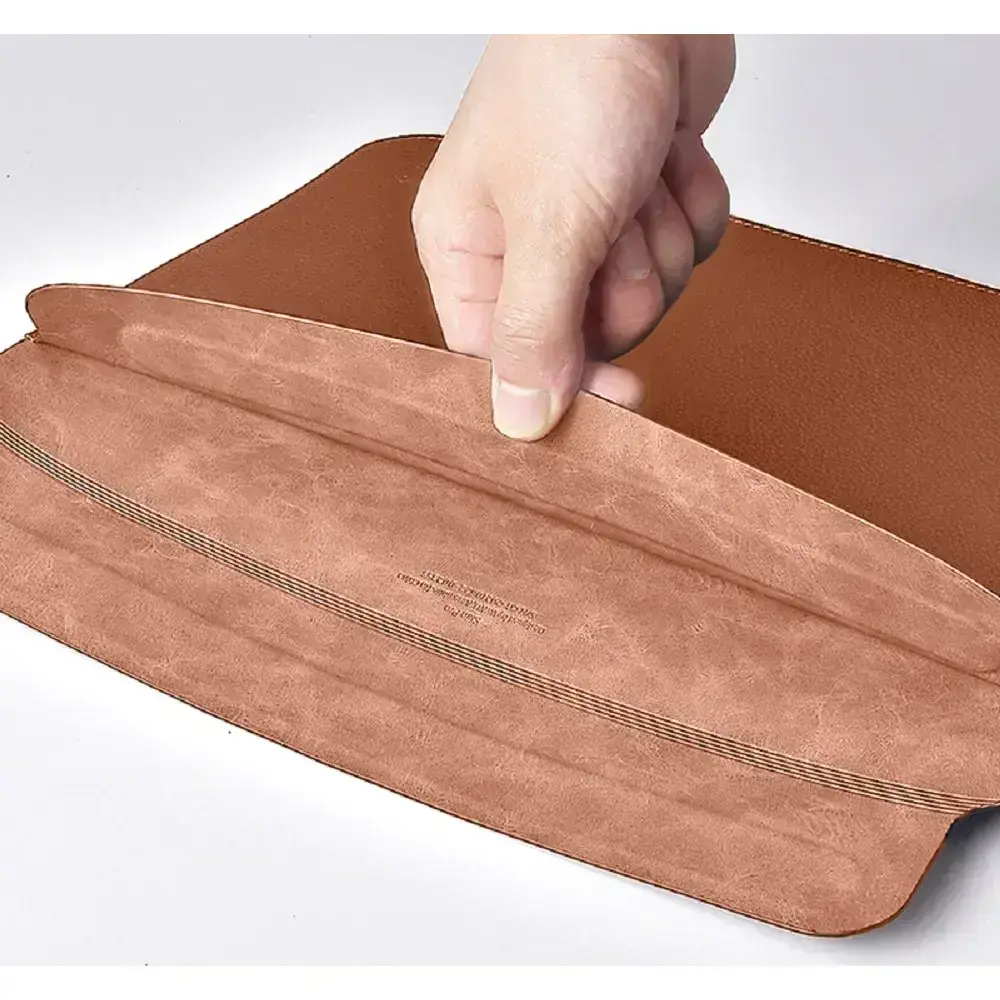 Чохол WIWU Skin Pro Geniunie Leather Sleeve for MacBook Pro 14,2" - Brown