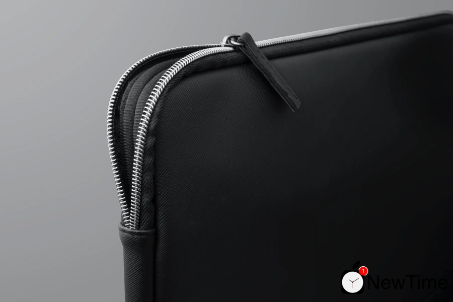 Чехол-папка LAUT PRESTIGE SLEEVE для MacBook 14" - Black (L_MB13_PRE_BK)