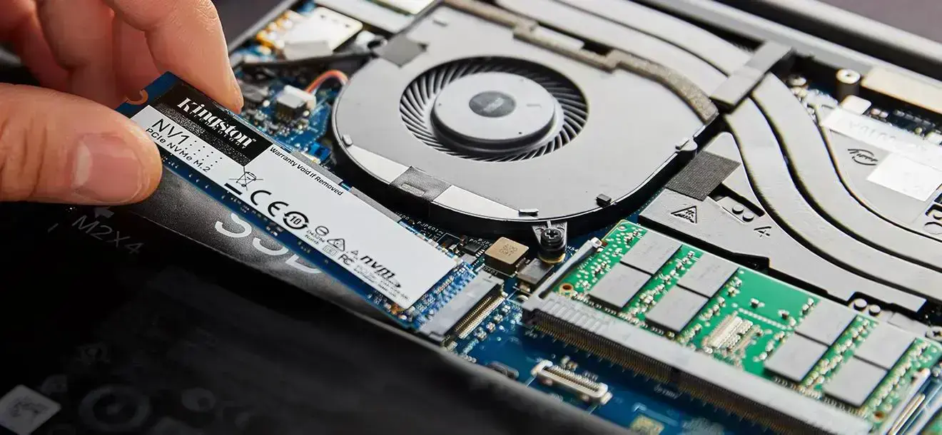 SSD накопитель Kingston NV1 2 TB (SNVS/2000G)