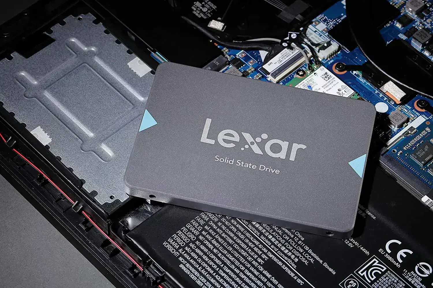 SSD накопитель Lexar NQ100 240GB 2.5 SATA III Internal SSD (LNQ100X240G-RNNNU)