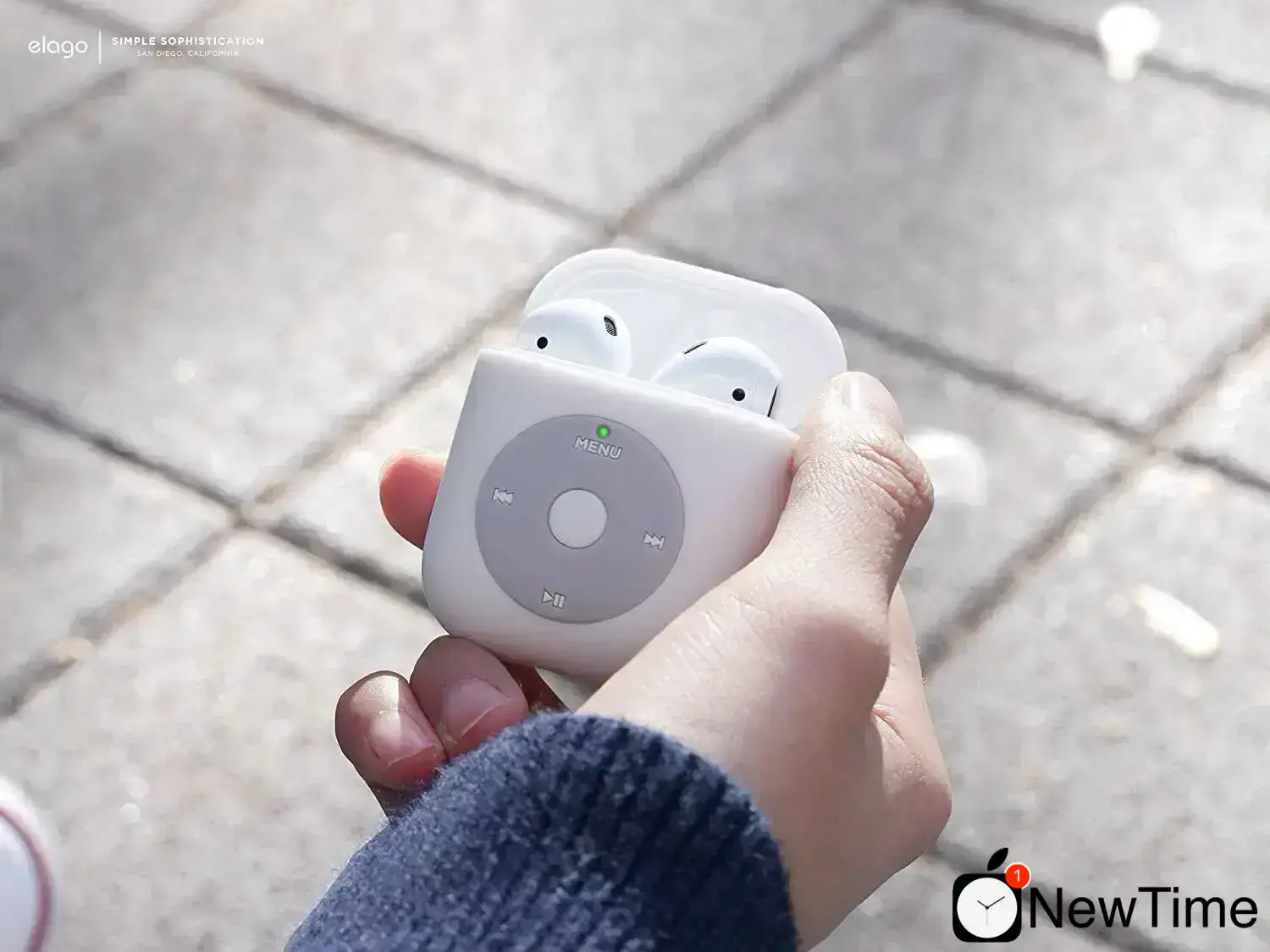 Elago AW6 Basic Case White for Airpods (EAW6-BA-WH)