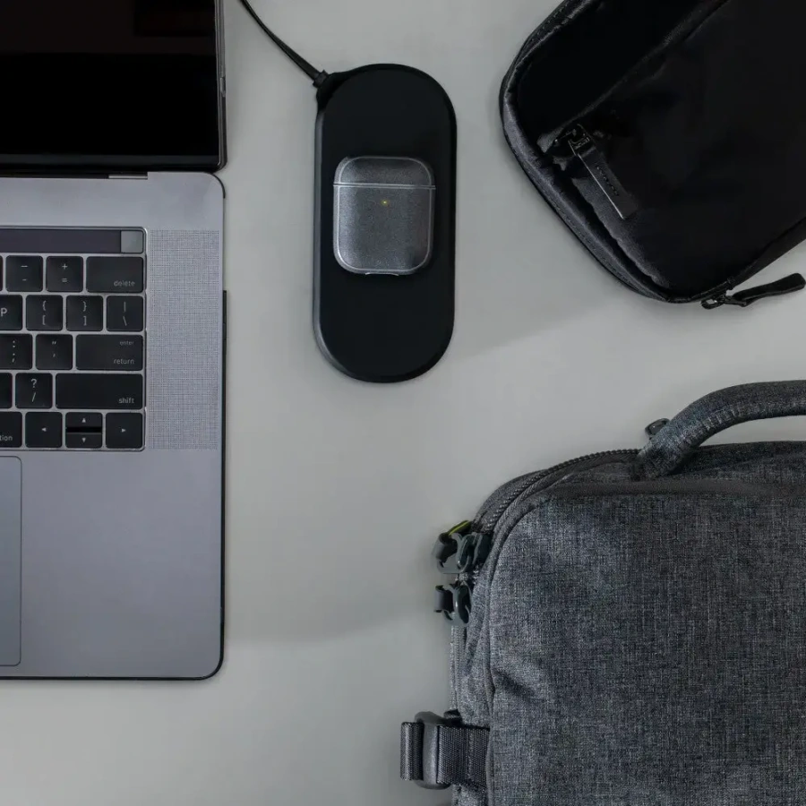 Чехол Incase Metallic Case for AirPods - Grey (INOM100643-GRY)