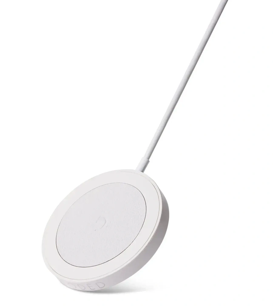Бездротовий зарядний пристрій DECODED Magnetic Wireless Charging Puck White (D21MSWC1WE)