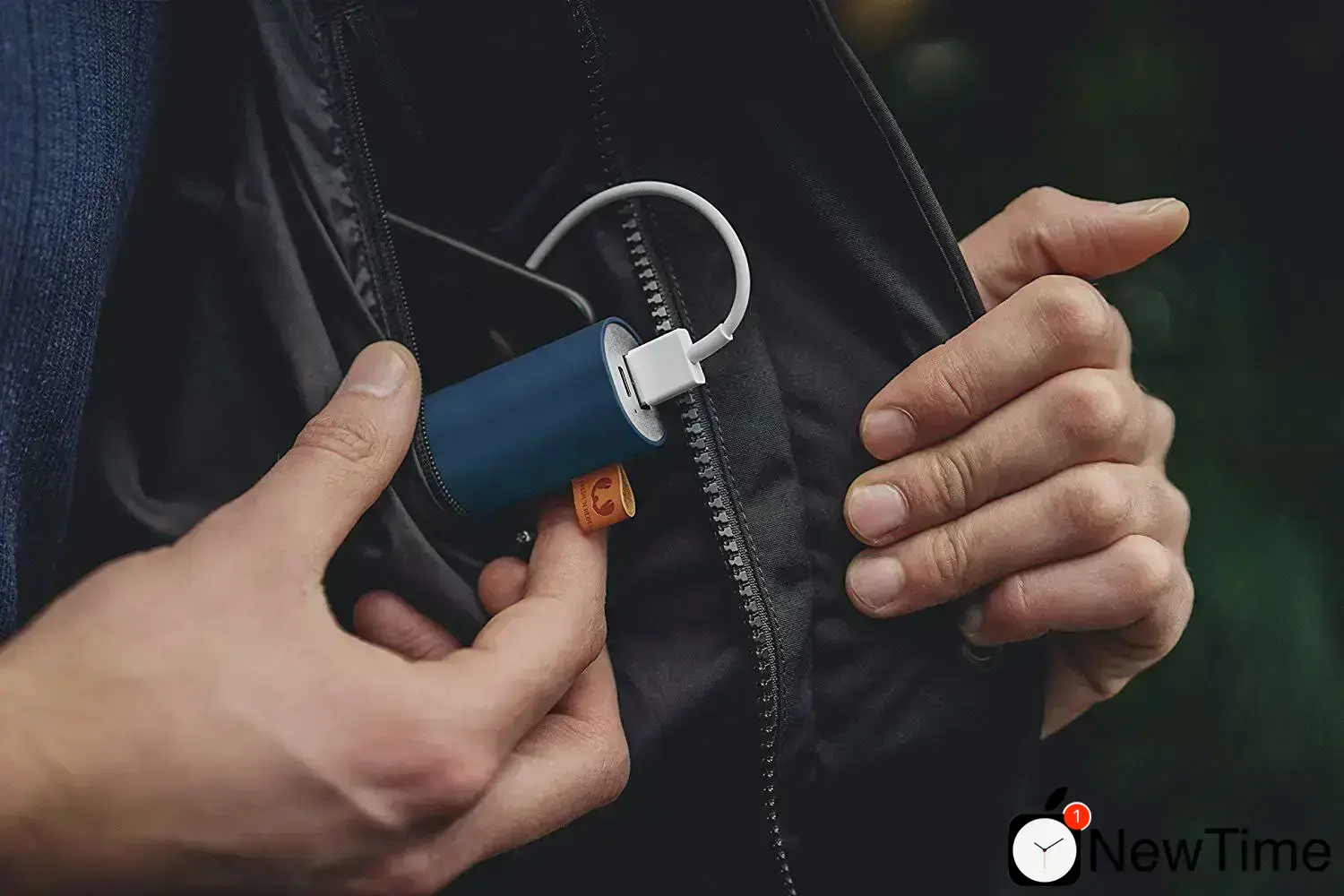 Внешний аккумулятор Fresh 'N Rebel Powerbank V2 3000 mAh Indigo (2PB1500IN)