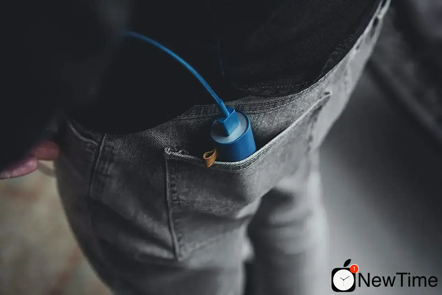 Внешний аккумулятор Fresh 'N Rebel Powerbank V2 3000 mAh Indigo (2PB1500IN)