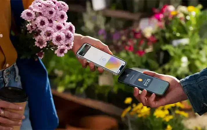 Apple представила функцію Tap to Pay для iPhone, яка перетворює смартфон на платіжний термінал