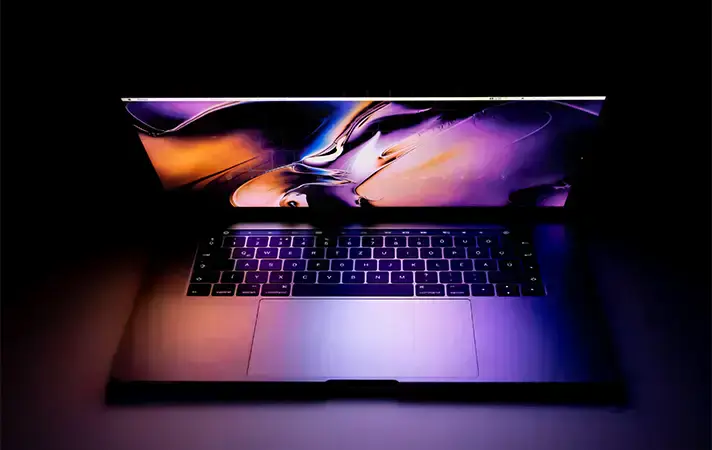 У березні Apple представить 13-дюймовий MacBook Pro з чіпом M2 та колишнім дизайном