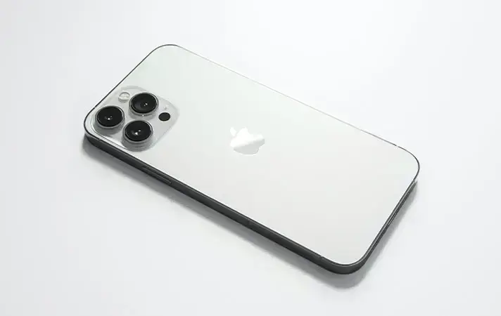iPhone 13 оцінюються повільно попередніх смартфонів Apple