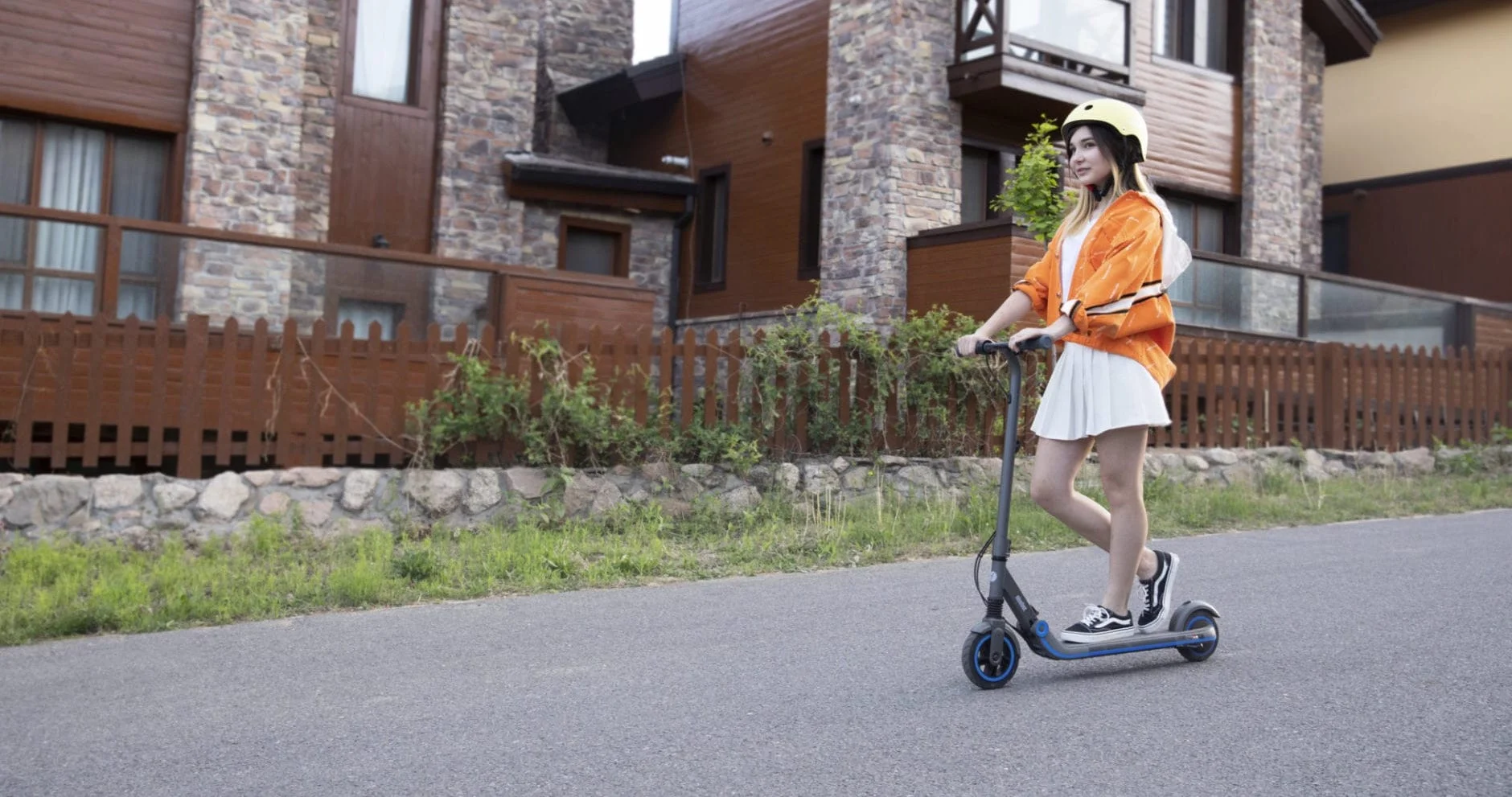 Електросамокат Ninebot by Segway E10