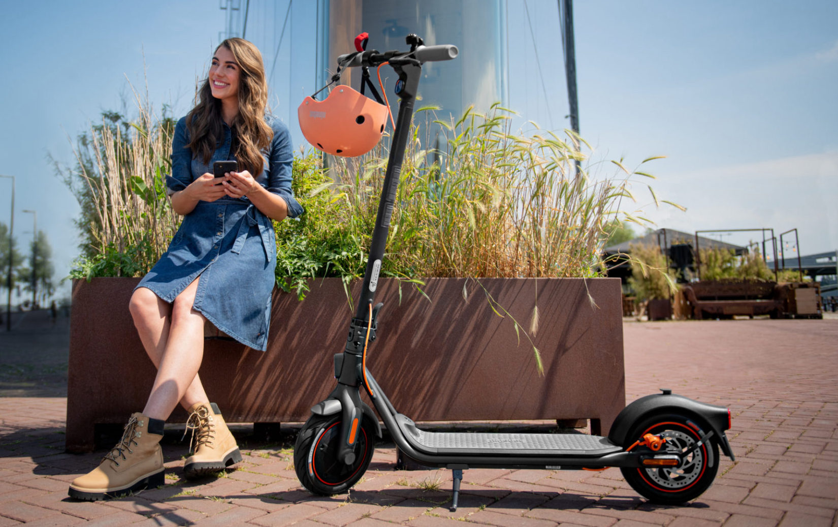 Электросамокат Ninebot by Segway F40E