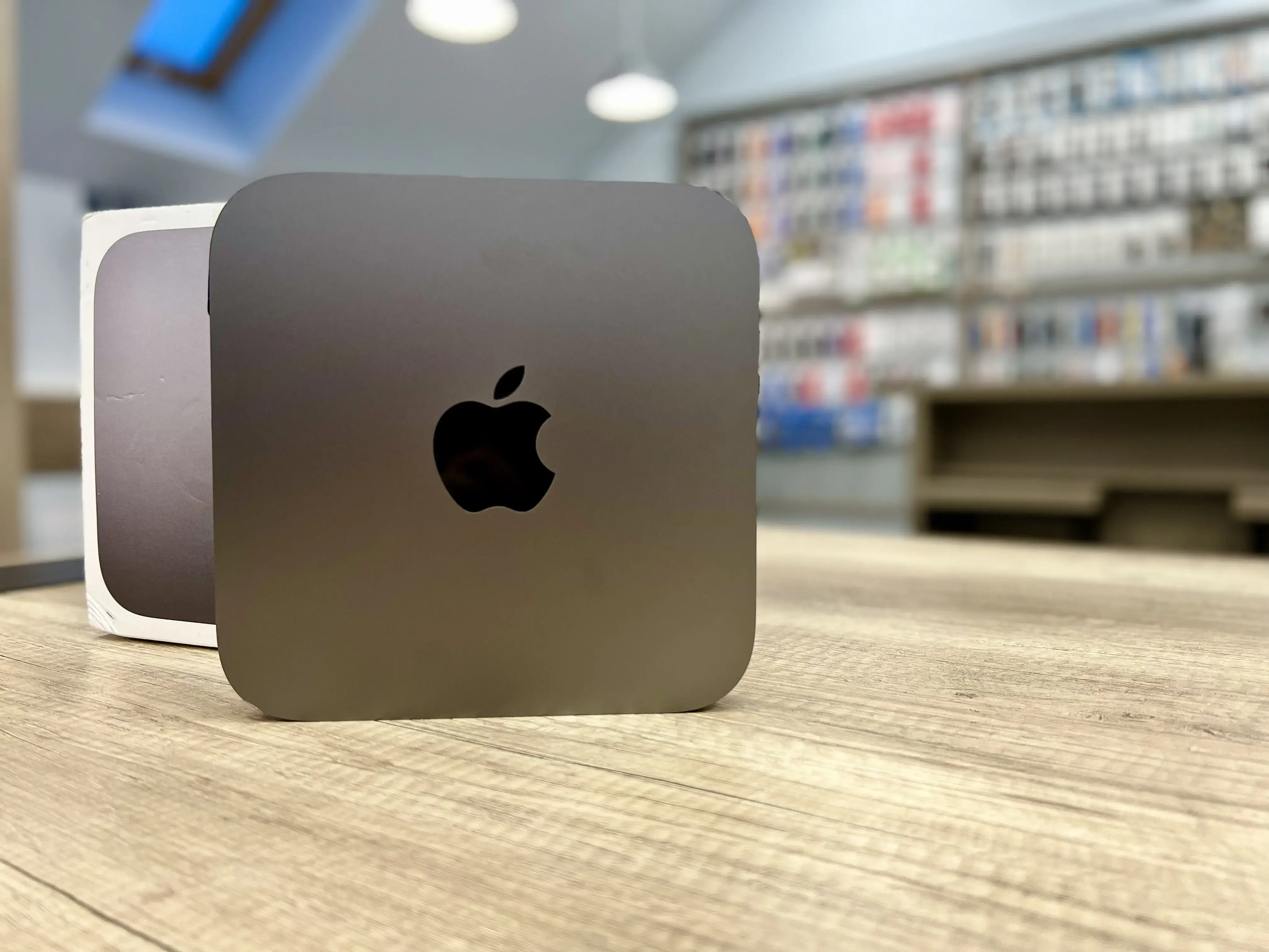 NEW (MAC0006) Apple Mac mini (MXNF24/Z0ZR0002Z) 2020 (i3/16GB/256SSD) (Уценка, поврежден при транспортировке)