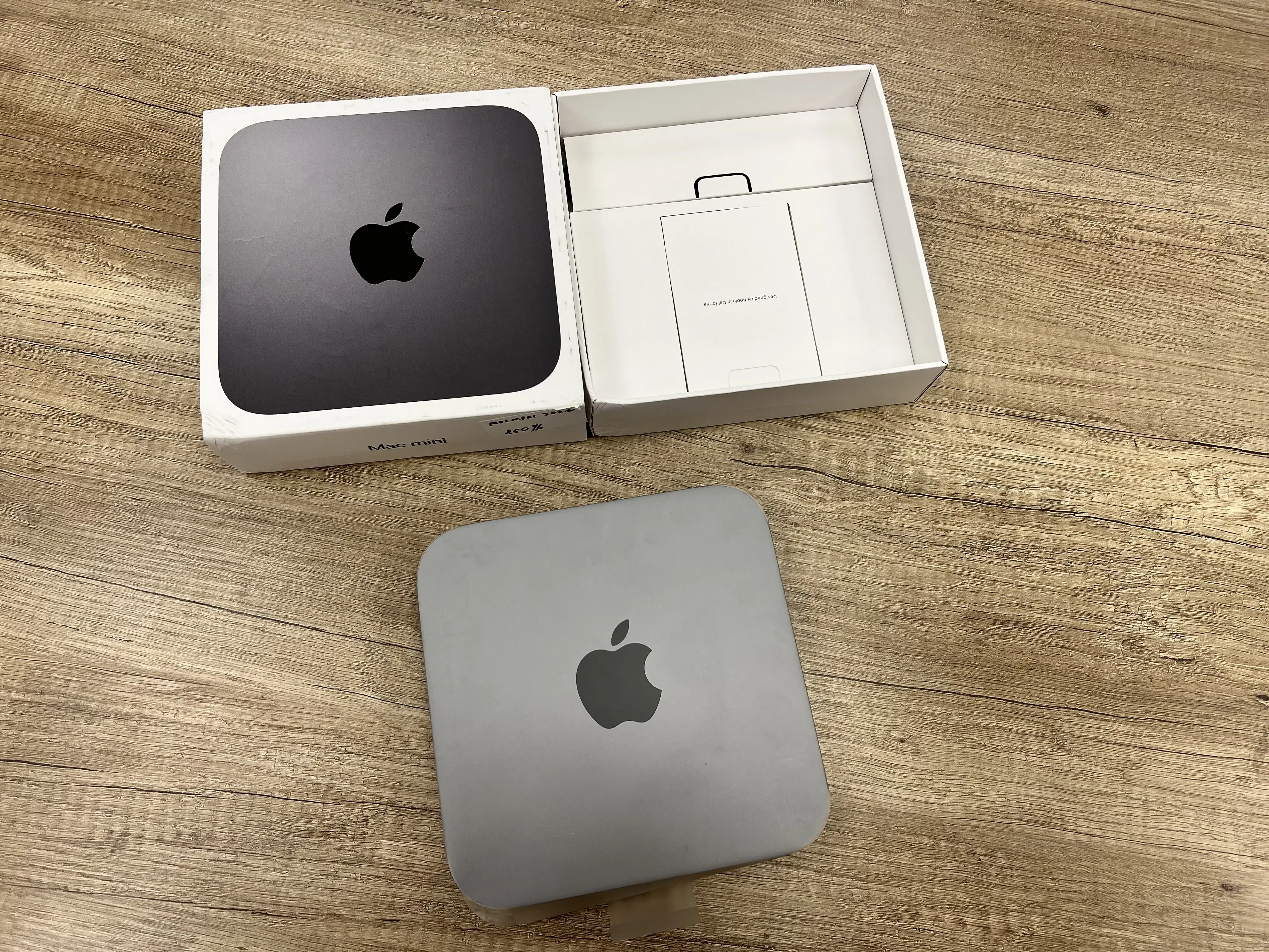 NEW (MAC0006) Apple Mac mini (MXNF24/Z0ZR0002Z) 2020 (i3/16GB/256SSD) (Уценка, поврежден при транспортировке)