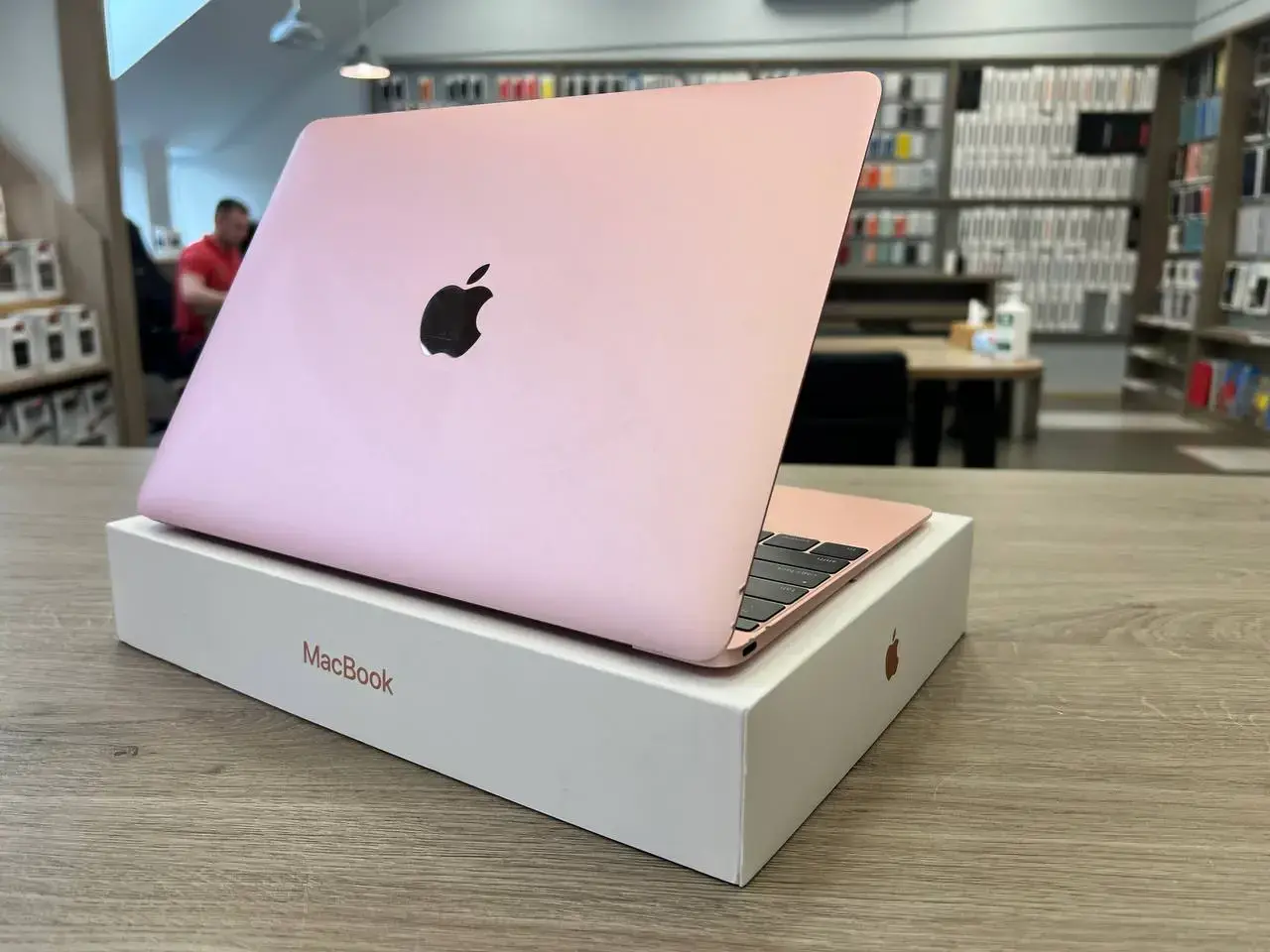 USED MacBook 12" Rose Gold (MNYN2) 2017, (i5/8GB/512SSD) (Состояние - 8,5/10. Комплект - полный, гарантия - 1 мес.) - Cycle 635