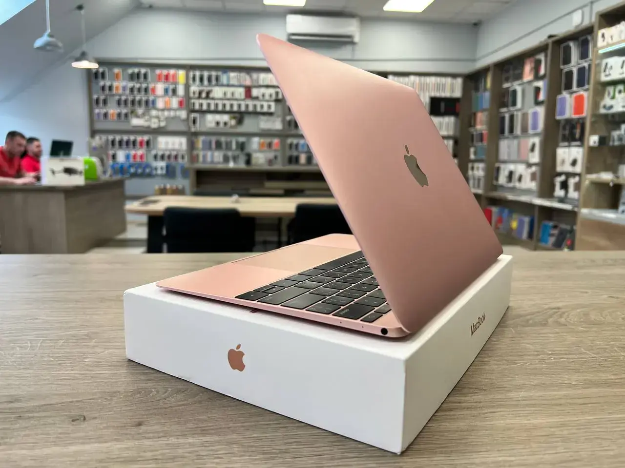 USED MacBook 12" Rose Gold (MNYN2) 2017, (i5/8GB/512SSD) (Состояние - 8,5/10. Комплект - полный, гарантия - 1 мес.) - Cycle 635