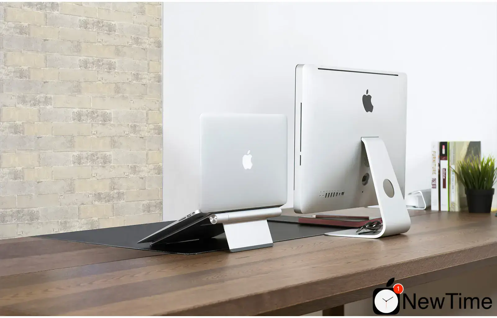 Підставка для ноутбука POUT EYES 3 Portable Aluminum Laptop Stand - Silver (POUT-00901S)