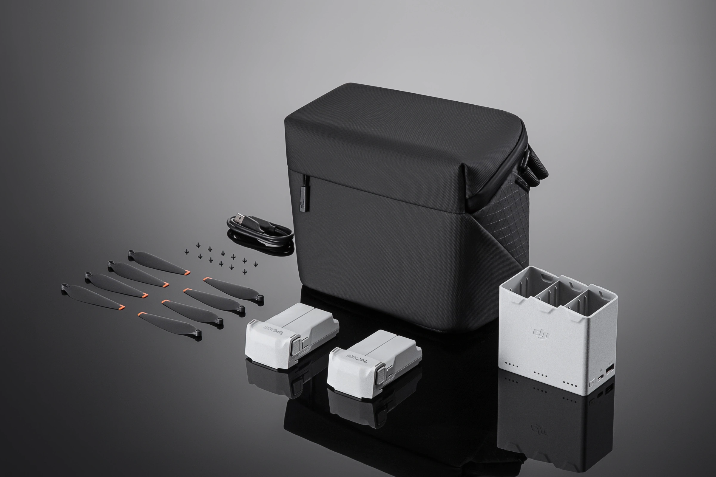 Набор аксессуаров DJI Mini 3 Pro Fly More Kit (CP.MA.00000495.01)