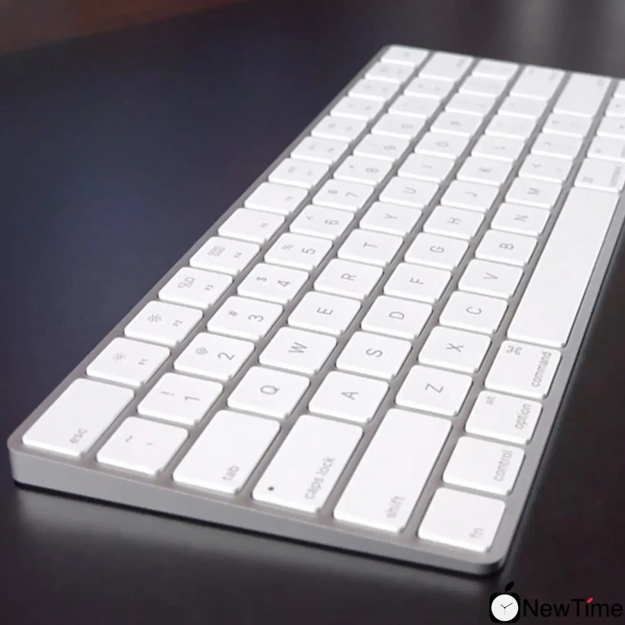 Apple Magic Keyboard (MLA22LL/A)