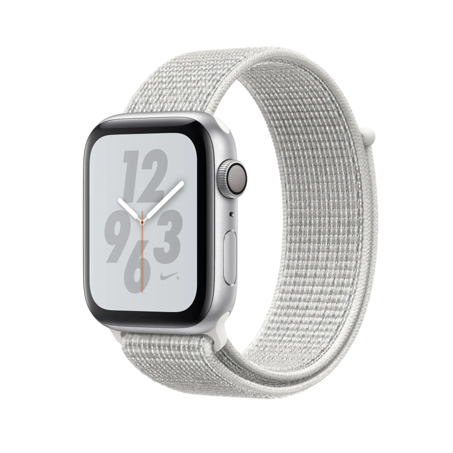 Apple Watch Series 4 Nike + (GPS) 40mm Silver Aluminium Case with Summit White Nike Sport Loop (MU7F2)