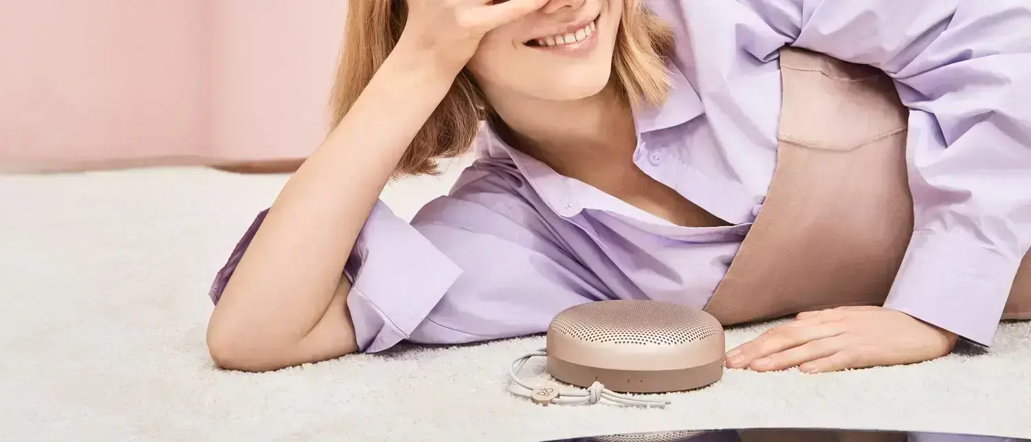 Колонка Bang & Olufsen BeoPlay A1 Black