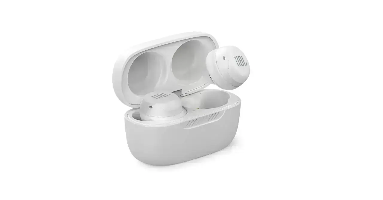 Навушники JBL Live Free NC+ TWS - White (JBLLIVEFRNCPTWSW)