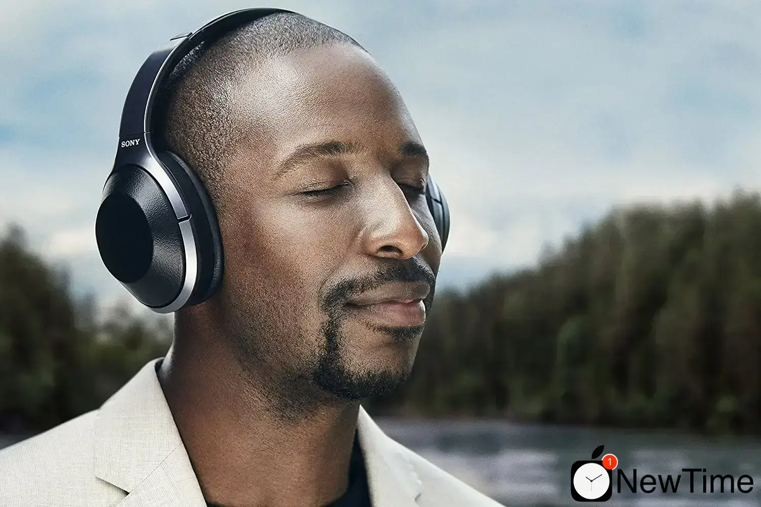 Наушники Sony Premium Noise Cancelling Black (WH-1000XM2B)