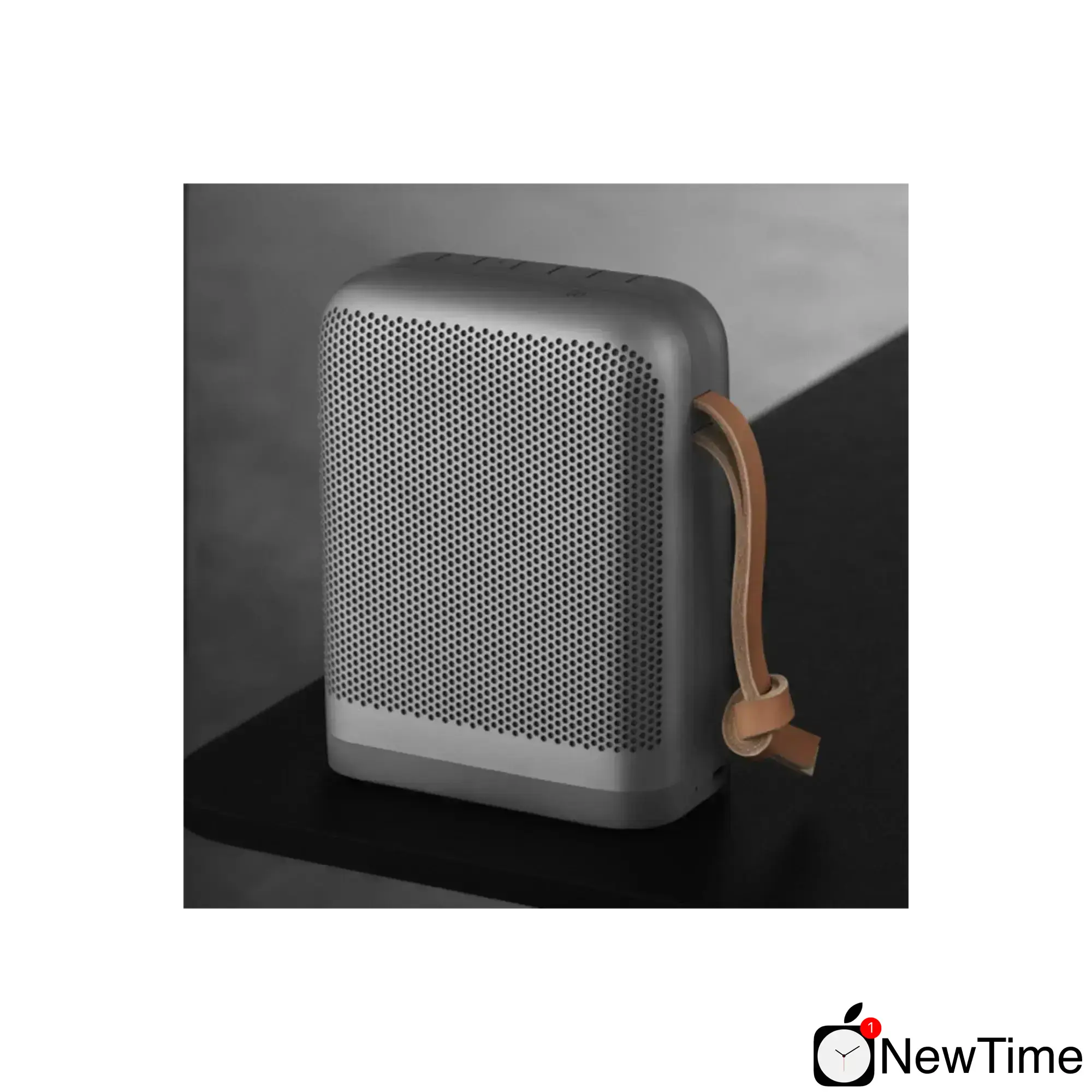 Колонка Bang & Olufsen BeoPlay P6 Natural