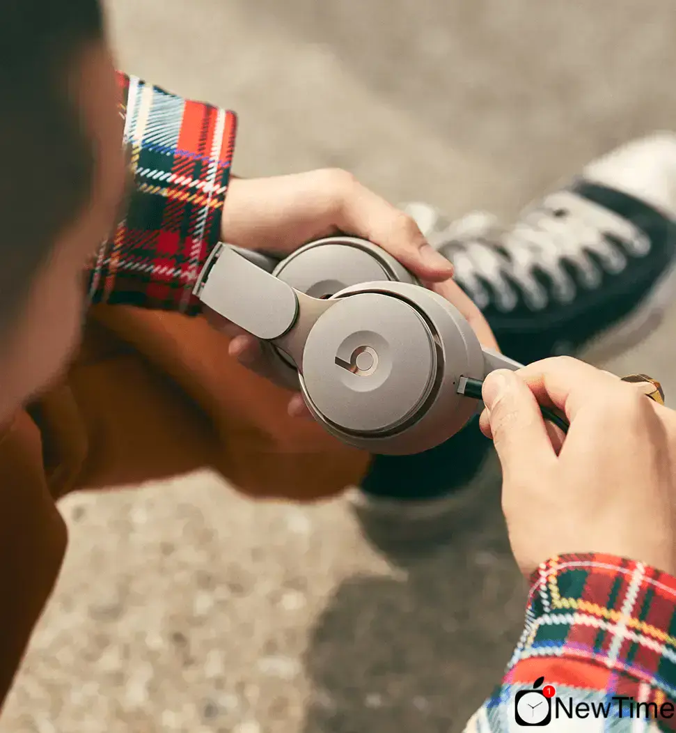 Наушники Beats Solo Pro Wireless Noise Cancelling Headphones - More Matte Collection - Light Blue (MRJ92)