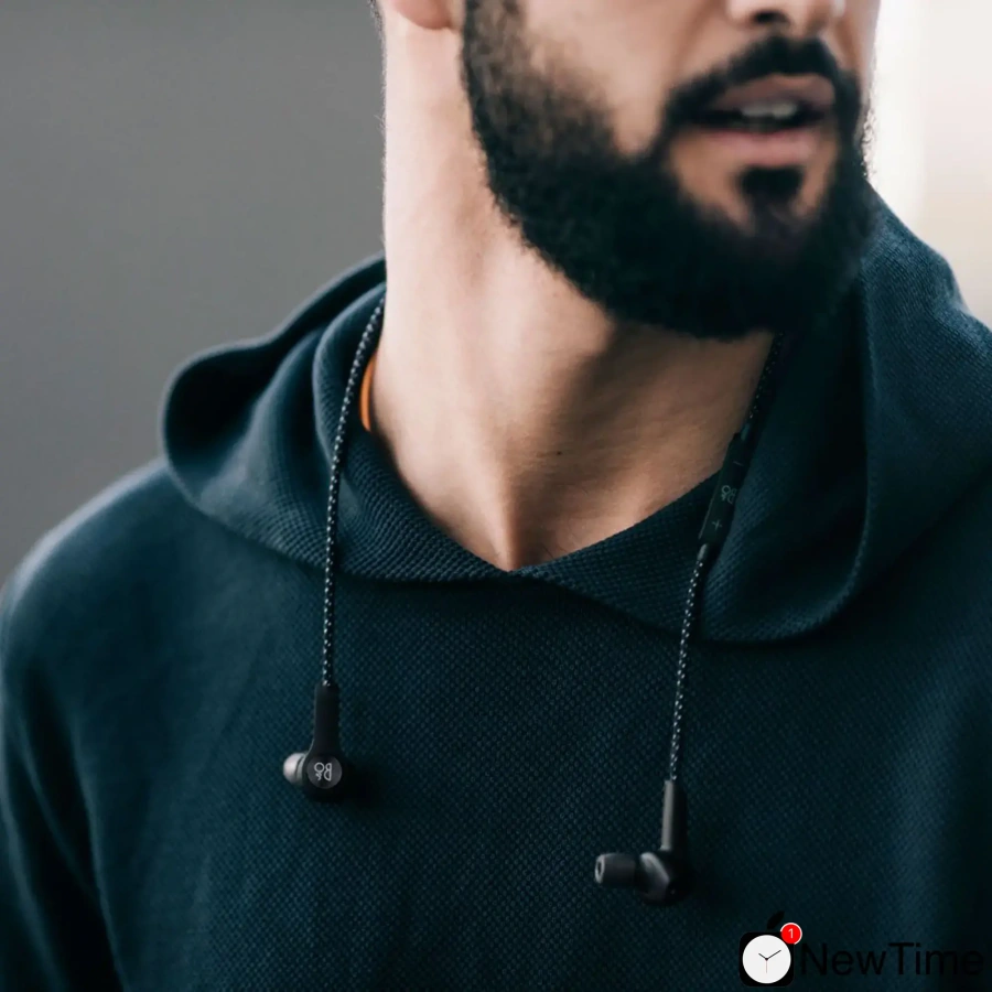 Наушники Bang & Olufsen BeoPlay H5 Black