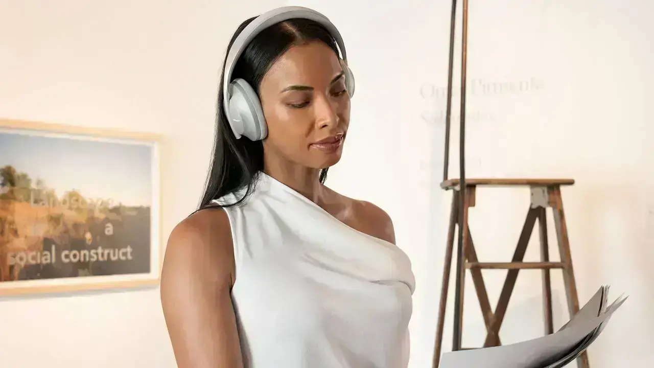 Наушники Bose Noise Cancelling Headphones 700 Black with Charging Case (794297-0800)