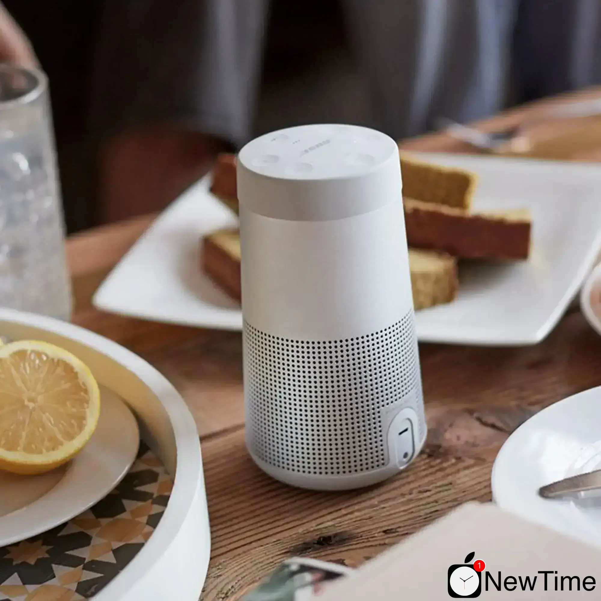 Колонка Bose SoundLink Revolve Luxe Silver (739523-1310, 739523-2310)