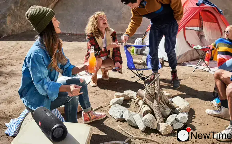 Колонка JBL Charge 4 Black (JBLCHARGE4BLKAM)