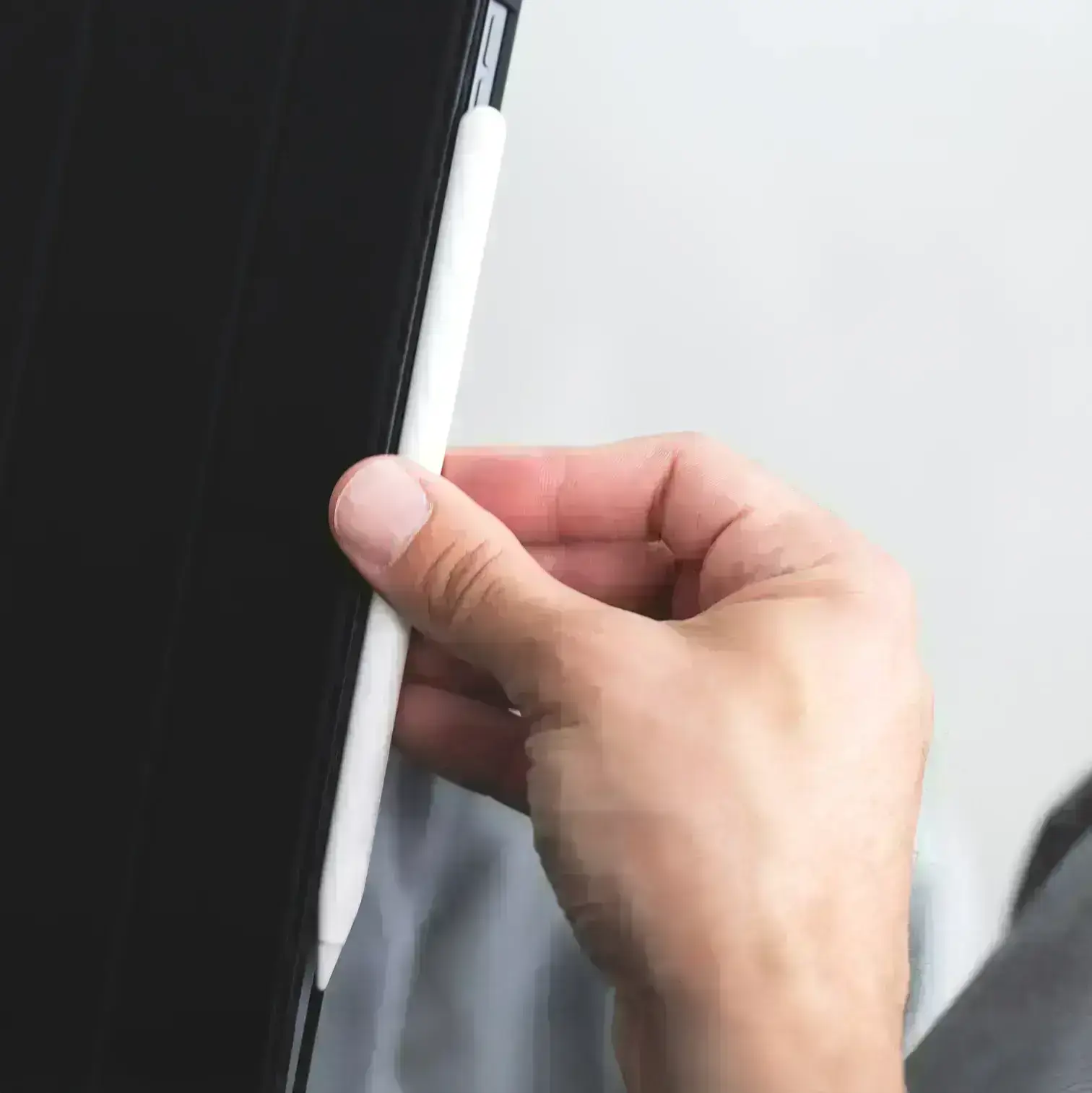 Чохол Textured Silicone Slim Case для iPad Pro в кольорі Charcoal з вирізом для Apple Pencil
