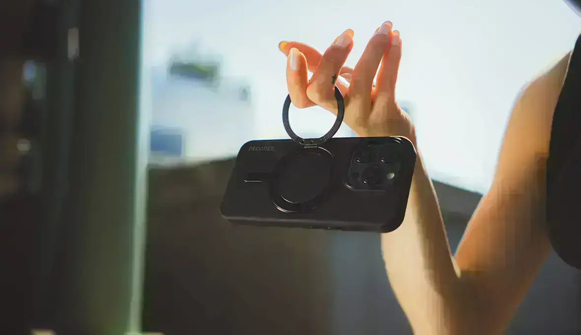 360-loop-stand-back-cover-2