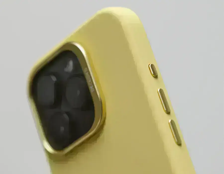 Чохол DECODED для iPhone 16 Pro Max з металевими елементами та піднятим кільцем для камери