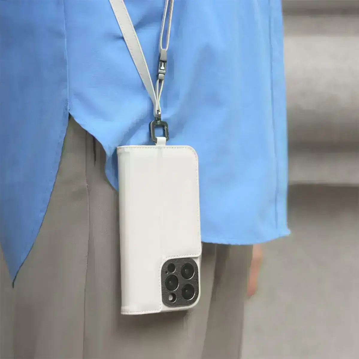 moshi-overture-case-with-detachable-magnetic-wallet-3