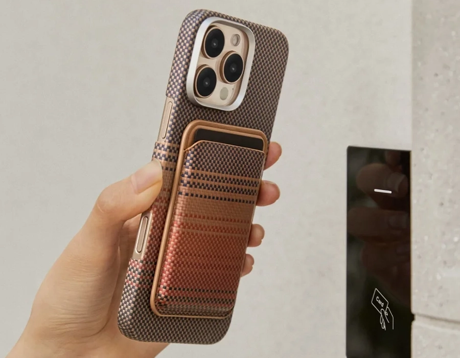 Гаманець Pitaka з підтримкою NFC для швидких оплат