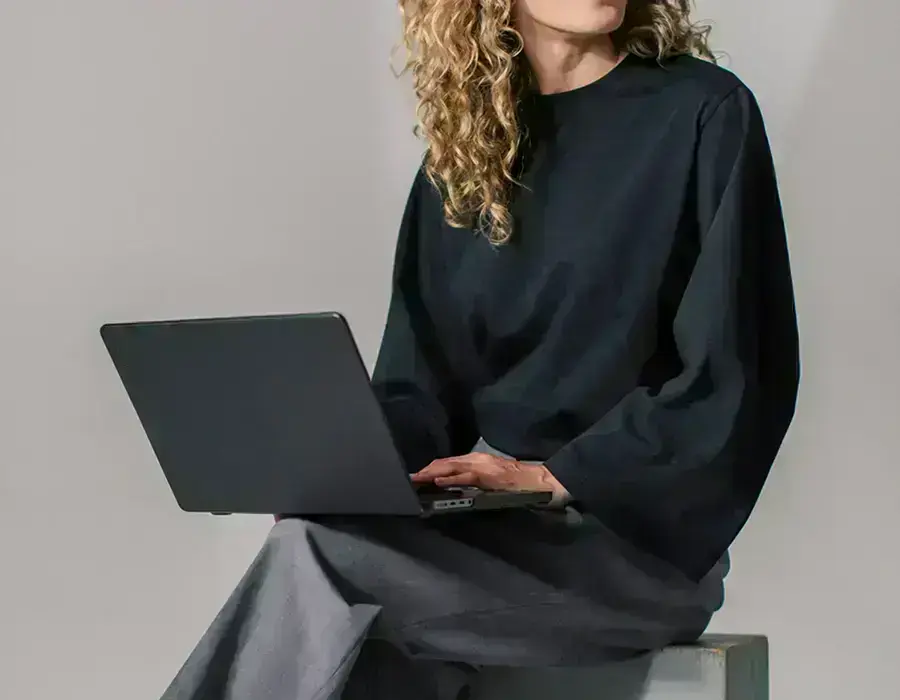 Чохол Incase Dots Hardshell з Makrolon для MacBook, вигляд зверху, точковий текстурований дизайн