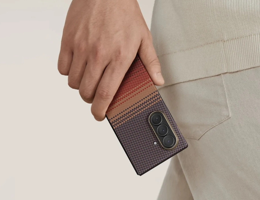 Pitaka Ultra-Slim Case для Samsung Galaxy Fold — деталі арамідного волокна та текстури